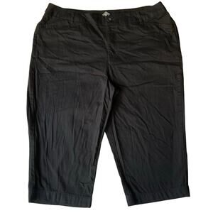 St. John's Bay Women Dress Shorts size 18 W KneeLength Stretch High Rise Black